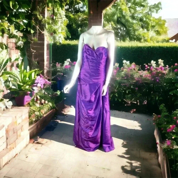Jordan Size 10 Purple Iridescent Taffeta Side Draped Long Bridesmaid  Dress Prom - Picture 9 of 9